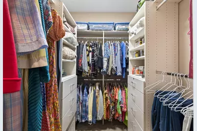 6077 Clarion Circle, Minnetonka, MN 55343 - Photo 32