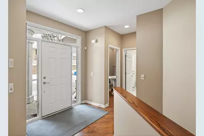 6077 Clarion Circle, Minnetonka, MN 55343 - Photo 14