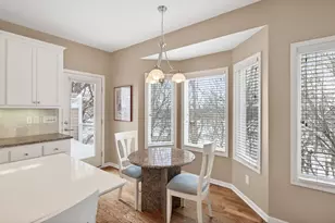 6077 Clarion Cir, Minnetonka, MN 55343 - Photo 4