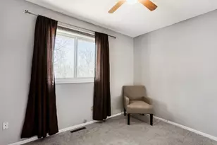 10684 Hummingbird St NW, Coon Rapids, MN 55433 - Photo 16