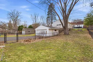 3110 Pennsylvania Ave S, Saint Louis Park, MN 55426 - Photo 6