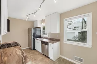 3110 Pennsylvania Ave S, Saint Louis Park, MN 55426 - Photo 12