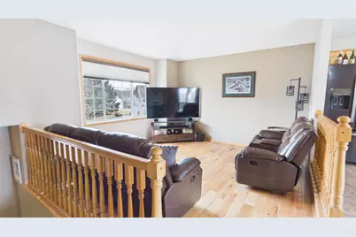 7587 Wellington Circle, North Branch, MN 55056 - Photo 6