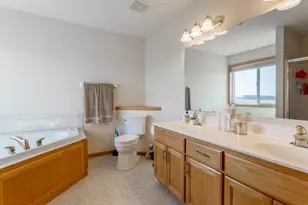 721 Williams Dr, Hastings, MN 55033 - Photo 36