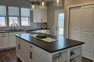 19236 101st Pl, Rogers, MN 55374 - Photo 4