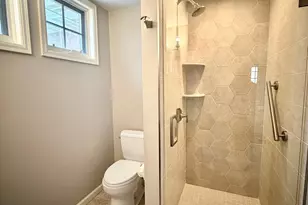 228 Ridgewood Ave, Minneapolis, MN 55403 - Photo 16