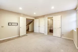 228 Ridgewood Ave, Minneapolis, MN 55403 - Photo 22