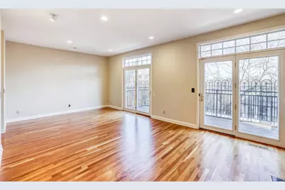 228 Ridgewood Avenue, Minneapolis, MN 55403 - Photo 4