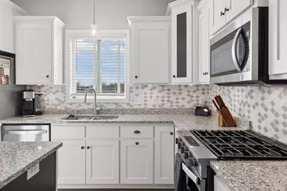 7121 208th Street N, Forest Lake, MN 55025 - Photo 8