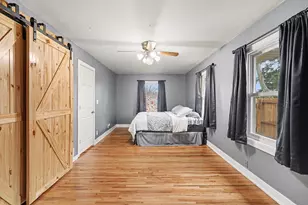 9516 Park Ave S, Bloomington, MN 55420 - Photo 14