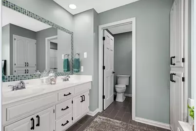 8595 Drake Court, Chanhassen, MN 55317 - Photo 28