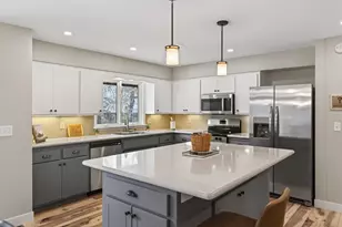 4637 Dale St N, Shoreview, MN 55126 - Photo 6