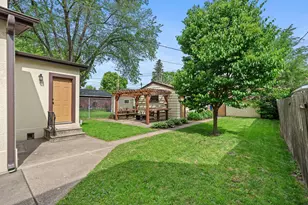 671 Edmund Ave, Saint Paul, MN 55104 - Photo 38