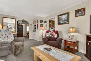 512 W Evans St, Rice Lake, WI 54868 - Photo 4