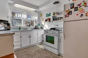 512 W Evans St, Rice Lake, WI 54868 - Photo 8