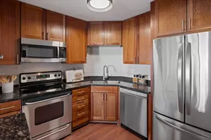 401 S 1st St, Minneapolis, MN 55401 - Photo 2