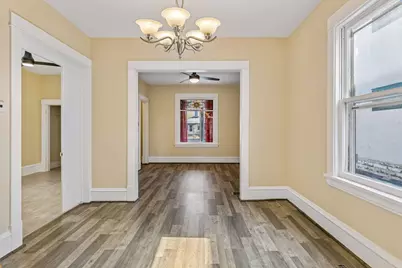 607 Simpson Street, Saint Paul, MN 55104 - Photo 2