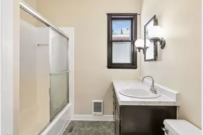 607 Simpson Street, Saint Paul, MN 55104 - Photo 10