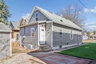 607 Simpson St, Saint Paul, MN 55104 - Photo 30