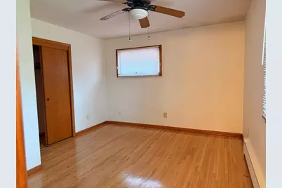 2035 California Avenue E, Saint Paul, MN 55119 - Photo 8