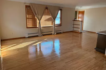 2035 California Avenue E, Saint Paul, MN 55119 - Photo 8