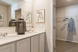 2135 Blf Hts Dr, Shakopee, MN 55379 - Photo 10