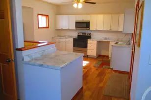 90 5th Ave NW, Wells, MN 56097 - Photo 4