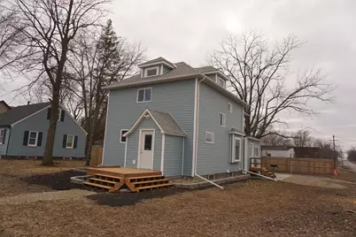 90 5th Avenue NW, Wells, MN 56097 - Photo 1