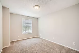 2029 Poppy Dr, Chanhassen, MN 55317 - Photo 10
