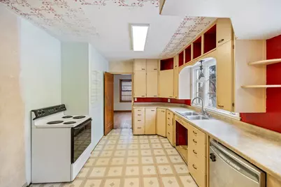 1215 5th Avenue S, Moorhead, MN 56560 - Photo 6