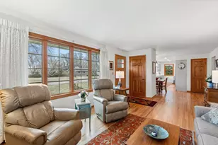 190 Lawrence St, Prescott, WI 54021 - Photo 8