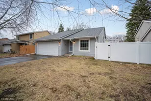 5600 Albert St, Shoreview, MN 55126 - Photo 26