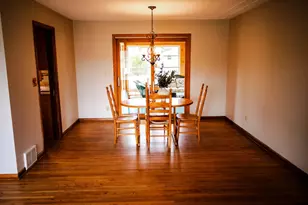 9216 Upton Ave S, Bloomington, MN 55431 - Photo 6