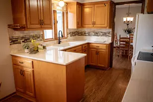 9216 Upton Ave S, Bloomington, MN 55431 - Photo 4