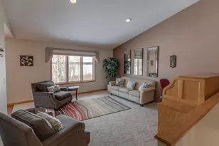 12385 S Bay Ct NE, Bemidji, MN 56601 - Photo 4