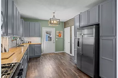 115 5th Avenue S, South Saint Paul, MN 55075 - Photo 8