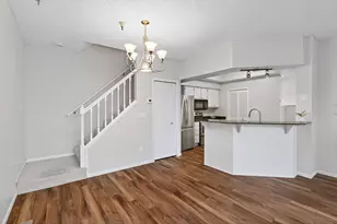 18124 Settlers Way, Eden Prairie, MN 55347 - Photo 8