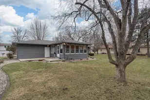 1536 James Dr, North Mankato, MN 56003 - Photo 36