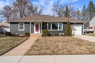 1817 1st Ave NE, Austin, MN 55912 - Photo 1