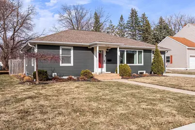 1817 1st Avenue NE, Austin, MN 55912 - Photo 2