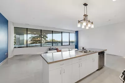 5601 Smetana Drive #217, Hopkins, MN 55343 - Photo 4