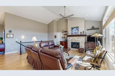 2034 Thea Lane SW, Rochester, MN 55902 - Photo 6