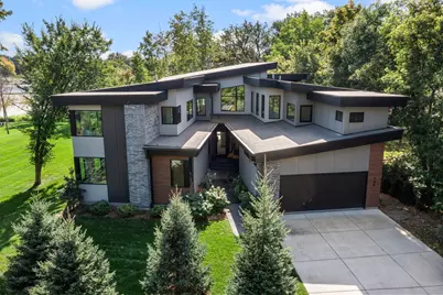 746 Peninsula Point Road, Shakopee, MN 55379 - Photo 2