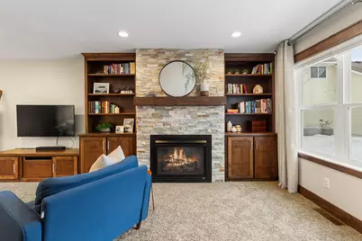 413 Orleans Court N, Champlin, MN 55316 - Photo 4