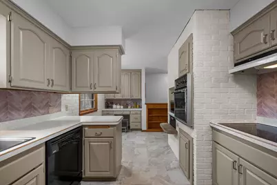 352 Cimarron Road, Apple Valley, MN 55124 - Photo 20