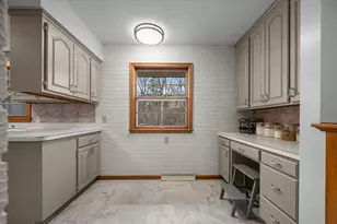 352 Cimarron Rd, Apple Valley, MN 55124 - Photo 26