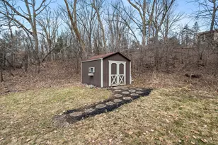 352 Cimarron Rd, Apple Valley, MN 55124 - Photo 80