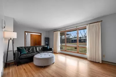 352 Cimarron Road, Apple Valley, MN 55124 - Photo 10