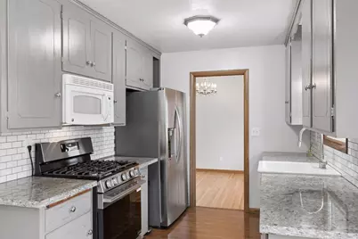 16930 17th Avenue N, Plymouth, MN 55447 - Photo 10