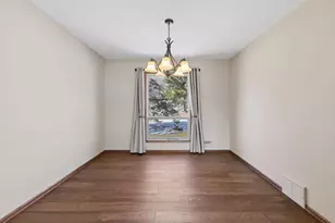 12925 Eveleth Ave, Apple Valley, MN 55124 - Photo 8